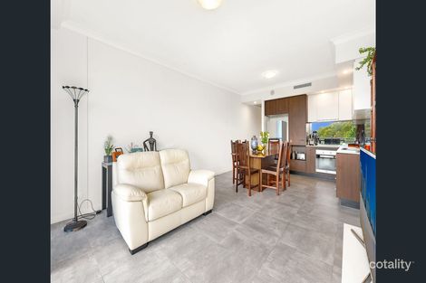Property photo of 1414/397 Christine Avenue Varsity Lakes QLD 4227