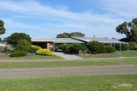 26 Lake Shore Dr, Newlands Arm, VIC 3875