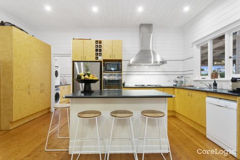 Property photo of 4 Westcott Place Newtown VIC 3220