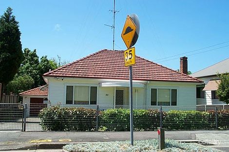 54 Elizabeth St, Tighes Hill, NSW 2297