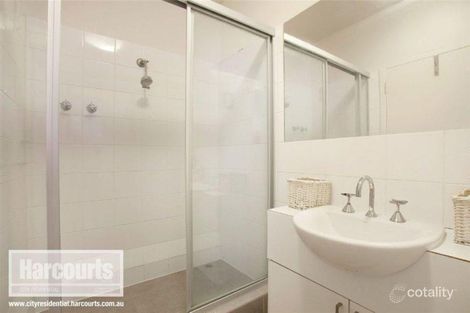 Property photo of 113/25-27 Hotham Street East Melbourne VIC 3002