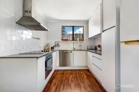Property photo of 5/5 Jubilee Avenue Broadbeach QLD 4218