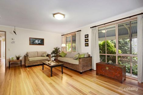 Property photo of 4 Benjamin Chase Mooroolbark VIC 3138