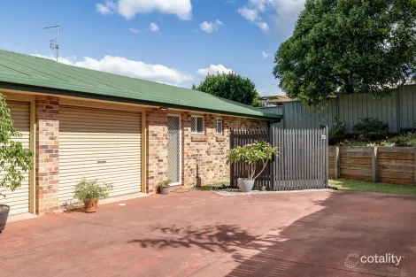 Property photo of 2/43 Horrocks Crescent Kearneys Spring QLD 4350