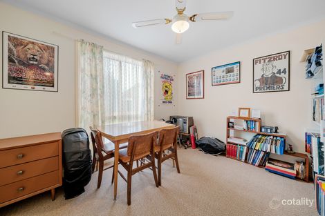 Property photo of 9 Olsen Retreat Caroline Springs VIC 3023