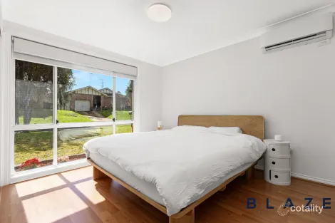 Property photo of 3 Vega Place Hinchinbrook NSW 2168