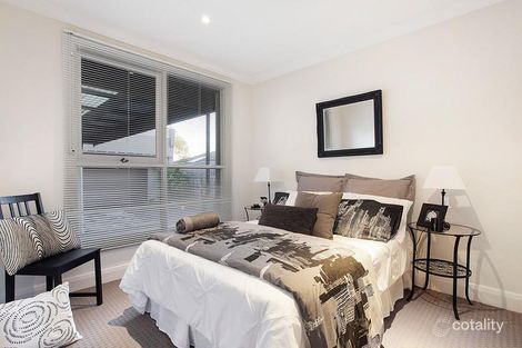 Property photo of 1/492 Kooyong Road Caulfield South VIC 3162
