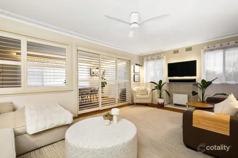 Property photo of 8 Heather Road Winmalee NSW 2777