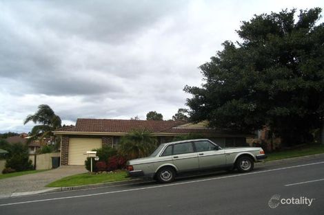 Property photo of 31 Booreea Boulevard Cordeaux Heights NSW 2526