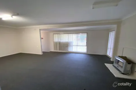 7 Moani Pl, Kooringal, NSW 2650