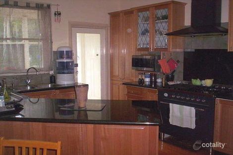 Property photo of 1689 Malvern Road Glen Iris VIC 3146