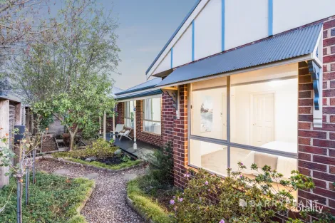 Property photo of 32 Manet Avenue Grovedale VIC 3216