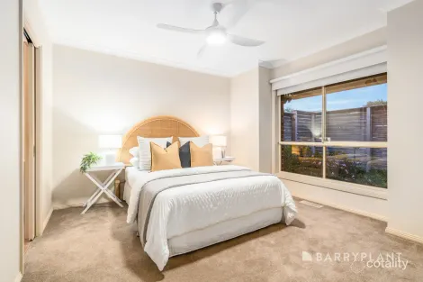 Property photo of 32 Manet Avenue Grovedale VIC 3216