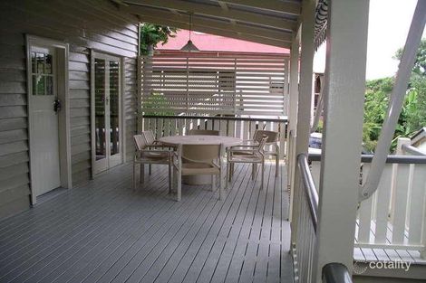Property photo of 18 Lindsay Street Ashgrove QLD 4060