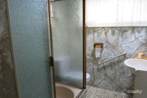 Property photo of 42 Stanwell Crescent Ashcroft NSW 2168