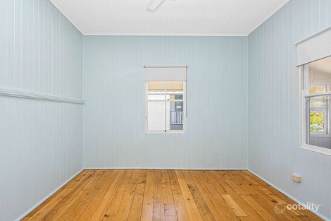 Property photo of 105 Ashby Street Fairfield QLD 4103