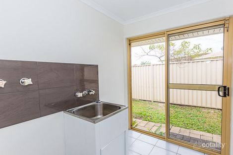 Property photo of 24 Ashburton Close Arundel QLD 4214