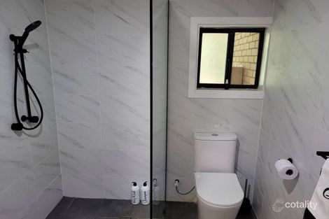 Property photo of 14 Lapstone Crescent Blaxland NSW 2774