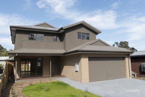 Property photo of 16 Ryans Road Eltham VIC 3095