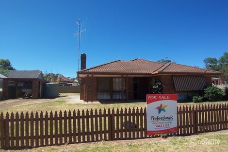 13 Reef St, Wedderburn, VIC 3518