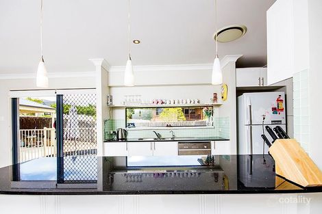 Property photo of 2 Kains Square Cameron Park NSW 2285