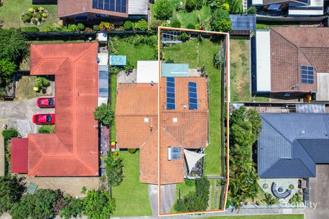 2/192 Olsen Ave, Arundel, QLD 4214