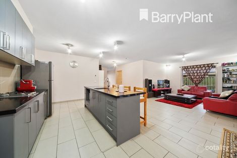 Property photo of 27 Stable Street Pakenham VIC 3810