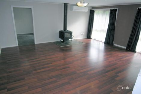 Property photo of 6 Marilyn Way Sale VIC 3850