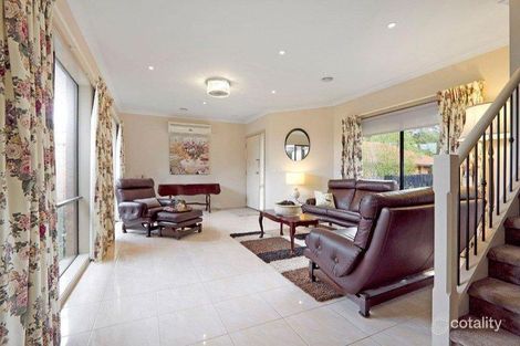 Property photo of 2/25 Sadie Street Mount Waverley VIC 3149