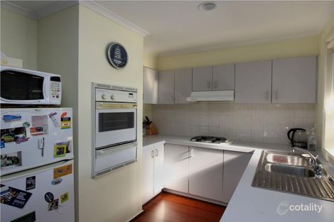 Property photo of 5 St Lawrence Close Werribee VIC 3030