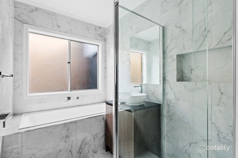 Property photo of 91 Abbeygate Drive Werribee VIC 3030