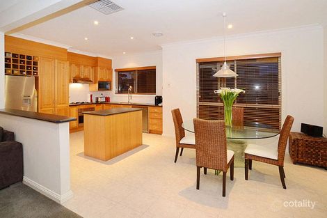 Property photo of 13 Ancona Drive Mill Park VIC 3082