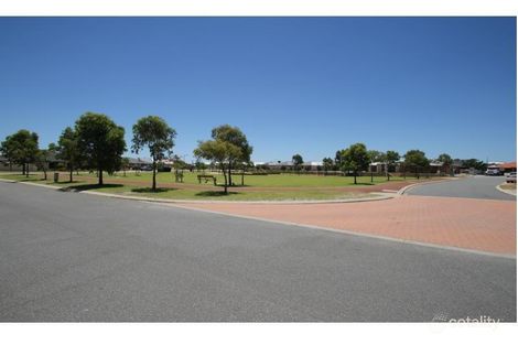 10 Rutherford Ent, Success, WA 6164