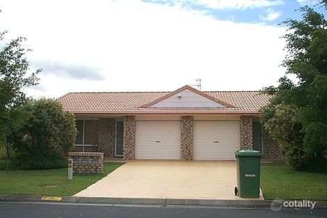 Property photo of 2 Kenny Drive Labrador QLD 4215