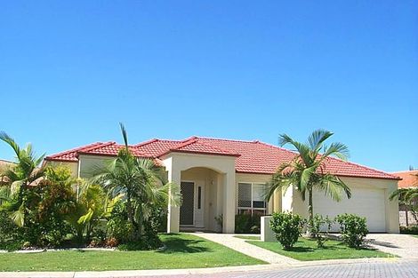 8 Highgate Lane, Robina, QLD 4226