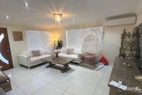 122 Restwell Rd, Bossley Park, NSW 2176