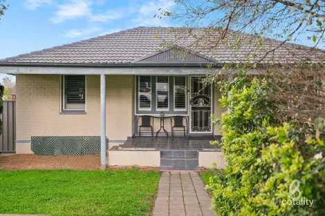 5 Blaxland Ave, Singleton Heights, NSW 2330