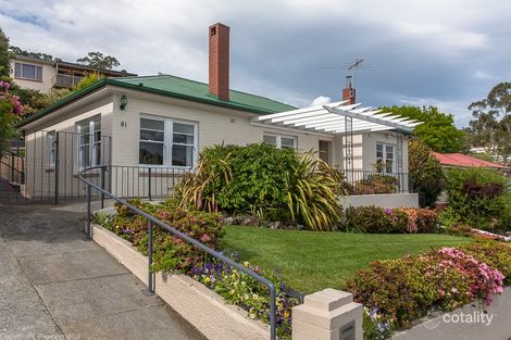 Property photo of 81 Malunna Road Lindisfarne TAS 7015