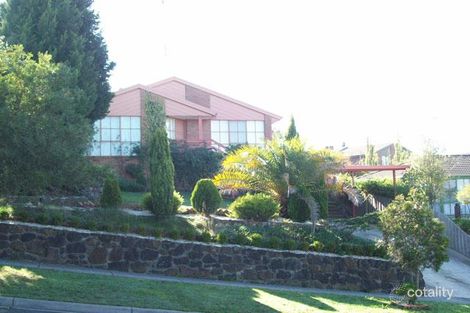 18 John Hunter Dr, Endeavour Hills, VIC 3802