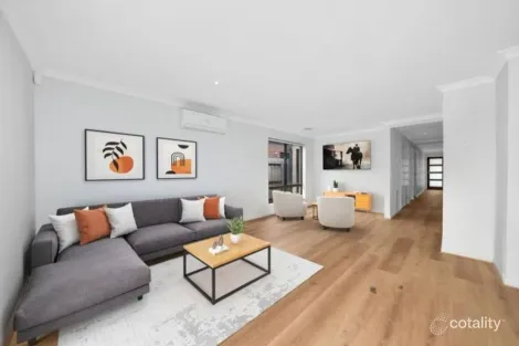 Property photo of 10 Komodo Drive Tarneit VIC 3029