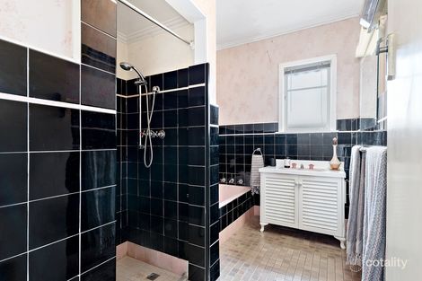 Property photo of 58 Bird Avenue Northcote VIC 3070