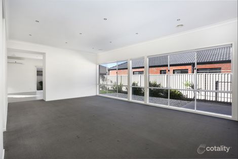 Property photo of 4 Ajana Drive Craigieburn VIC 3064