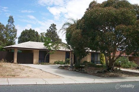 6 Golden Cres, High Wycombe, WA 6057