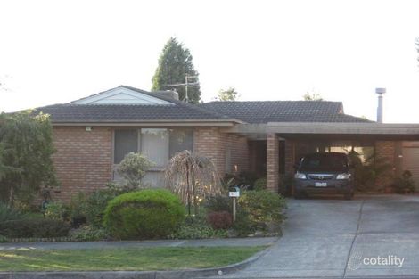 33 Pine Hill Dr, Doncaster East, VIC 3109