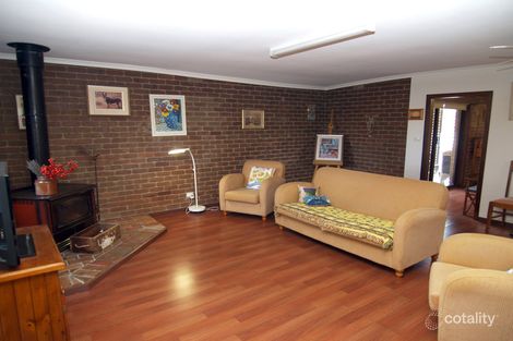Property photo of 14 The Parade Yea VIC 3717