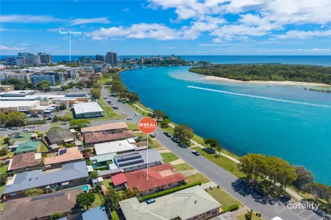 2/10 Keith Compton Dr, Tweed Heads, NSW 2485