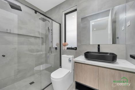 Property photo of 1 Carob Street Mickleham VIC 3064