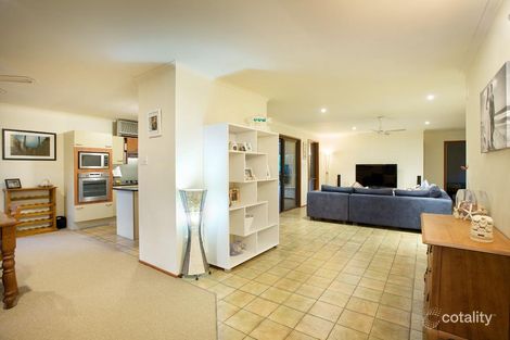 Property photo of 61 Macquarie Avenue Molendinar QLD 4214