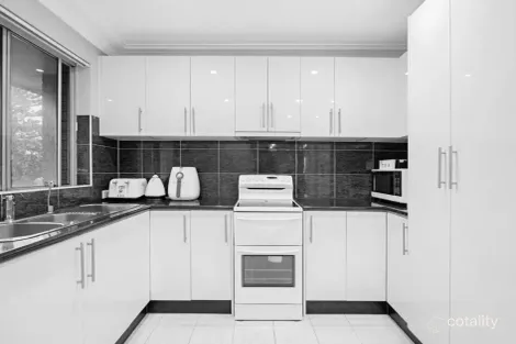 8/87 Dudley St, Punchbowl, NSW 2196