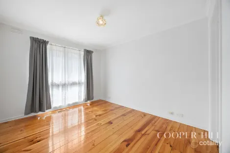 Property photo of 4/14-16 Broughton Road Surrey Hills VIC 3127